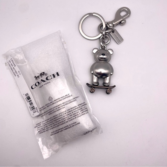 โจLAST 1!โจ COACH | Limited Edition | Skateboarding Bear Bag Charm (Brand New!) ๐ - Picture 5 of 14